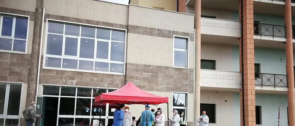 Covid, a Mileto tutti negativi i tamponi sulla popolazione scolastica