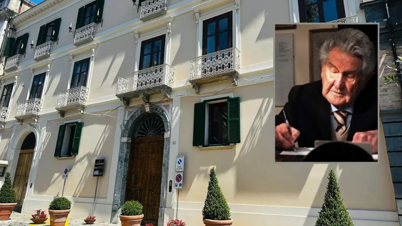 Vibo celebra il senatore Murmura intitolandogli largo Gagliardi, la cerimonia nella Giornata della vibonesità