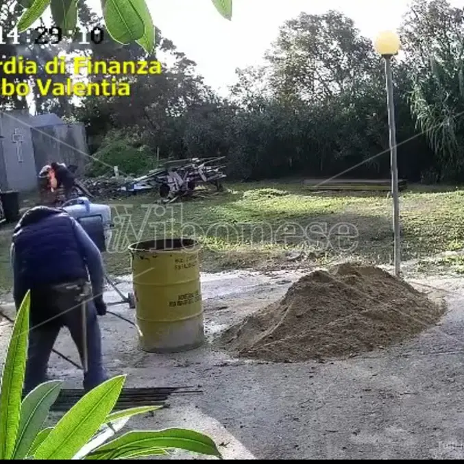 Scempio al cimitero di Tropea, Piserà: «Il sindaco non si sottragga alle sue responsabilità»