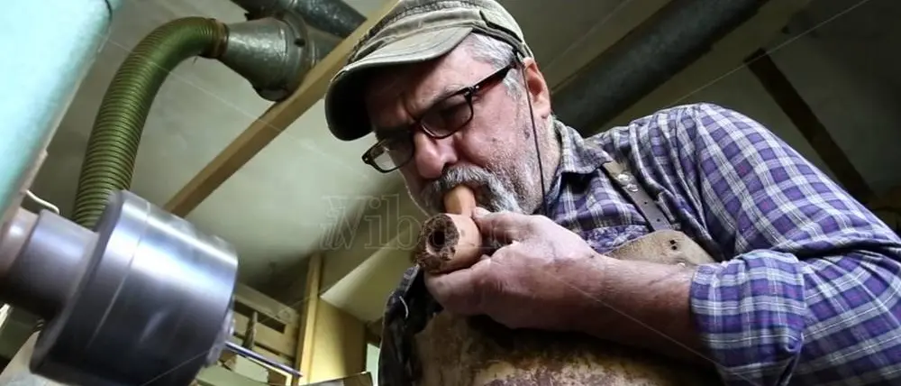 Le pipe di Brognaturo: piccolo grande tesoro dell’artigianato vibonese