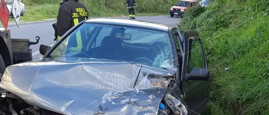 Traffico in tilt tra Vibo e la Marina: Ss18 chiusa e incidente a Triparni - Foto