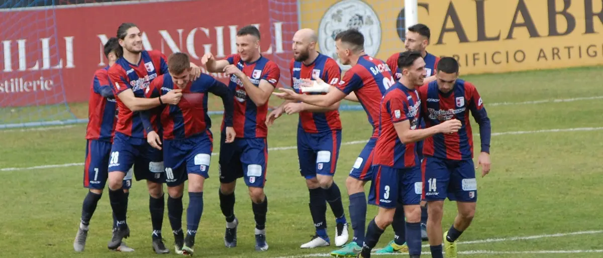 Un altro pareggio per la Vibonese, l’ex Bubas premia la Cavese - Video