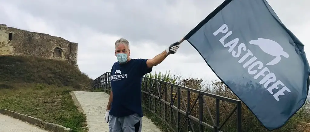 Plastic free Vibo spegne la sua prima candelina. Greco: «In un anno decine di attività»