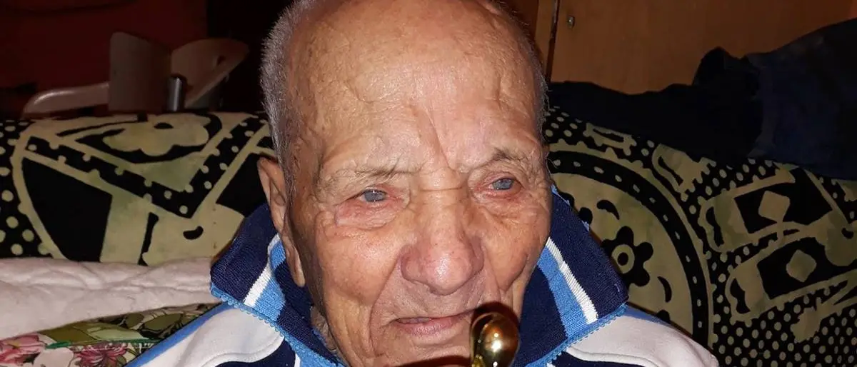 Pizzo, i 99 anni di Gianni ‘i Lisa: una vita per il calcio