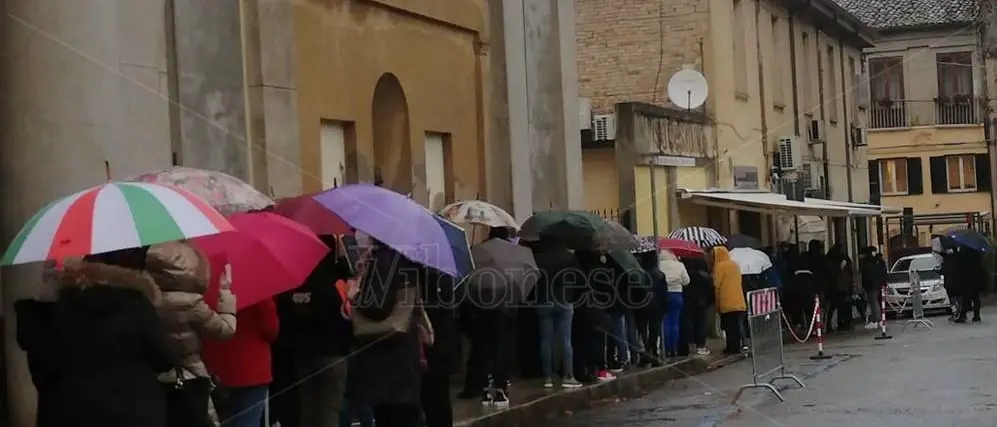 Rientro a scuola a Vibo, dallo screening emerge un altro caso positivo