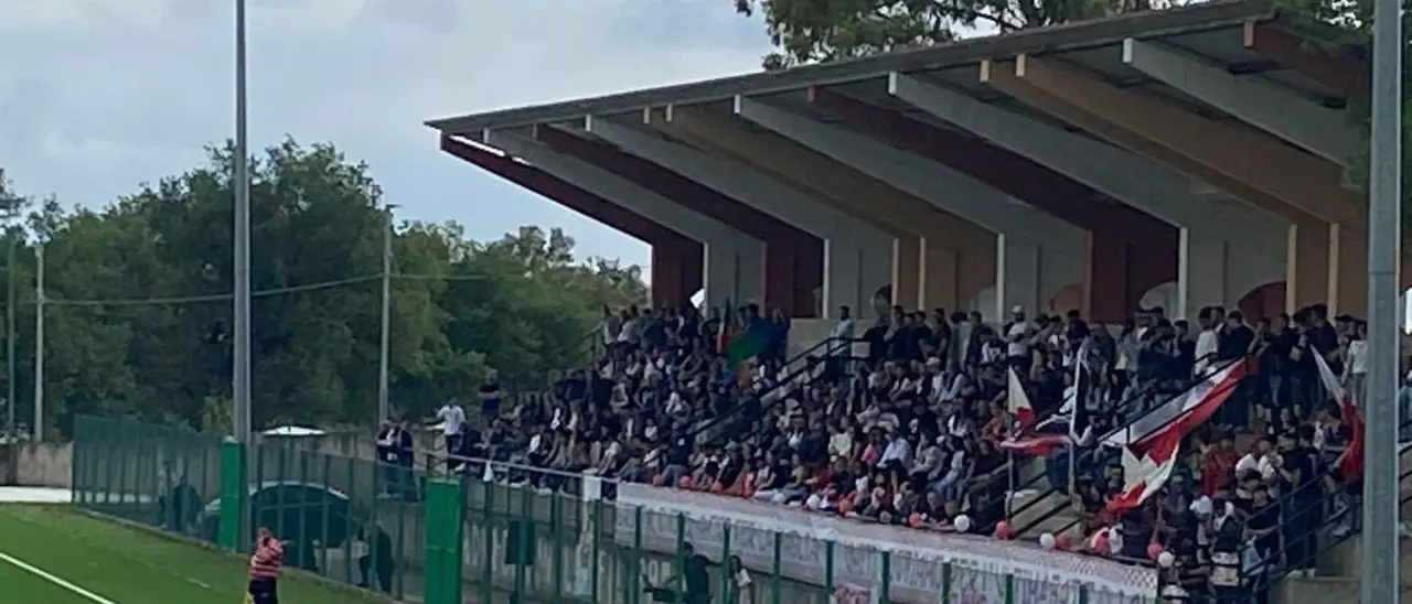 Terza Categoria, il Pernocari replica all'Asd Mileto: «In tribuna ci sono stati concessi solo 20 posti, i nostri tifosi aggrediti da quelli di casa»