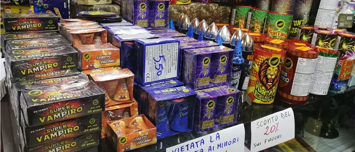 Botti venduti senza licenza a Vibo: sequestro da 135 chili