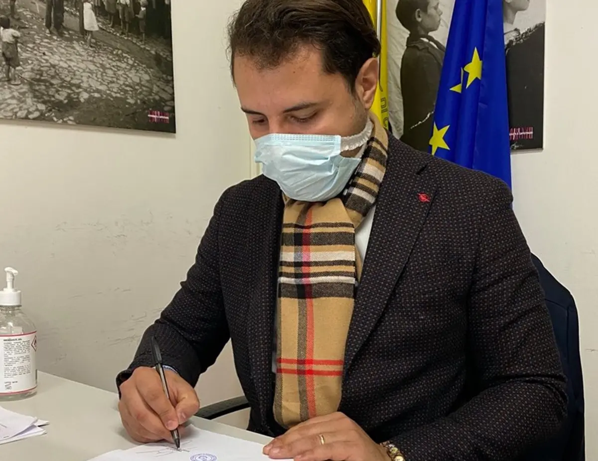 Capistrano, il Comune premia due cittadine in prima linea contro il Covid