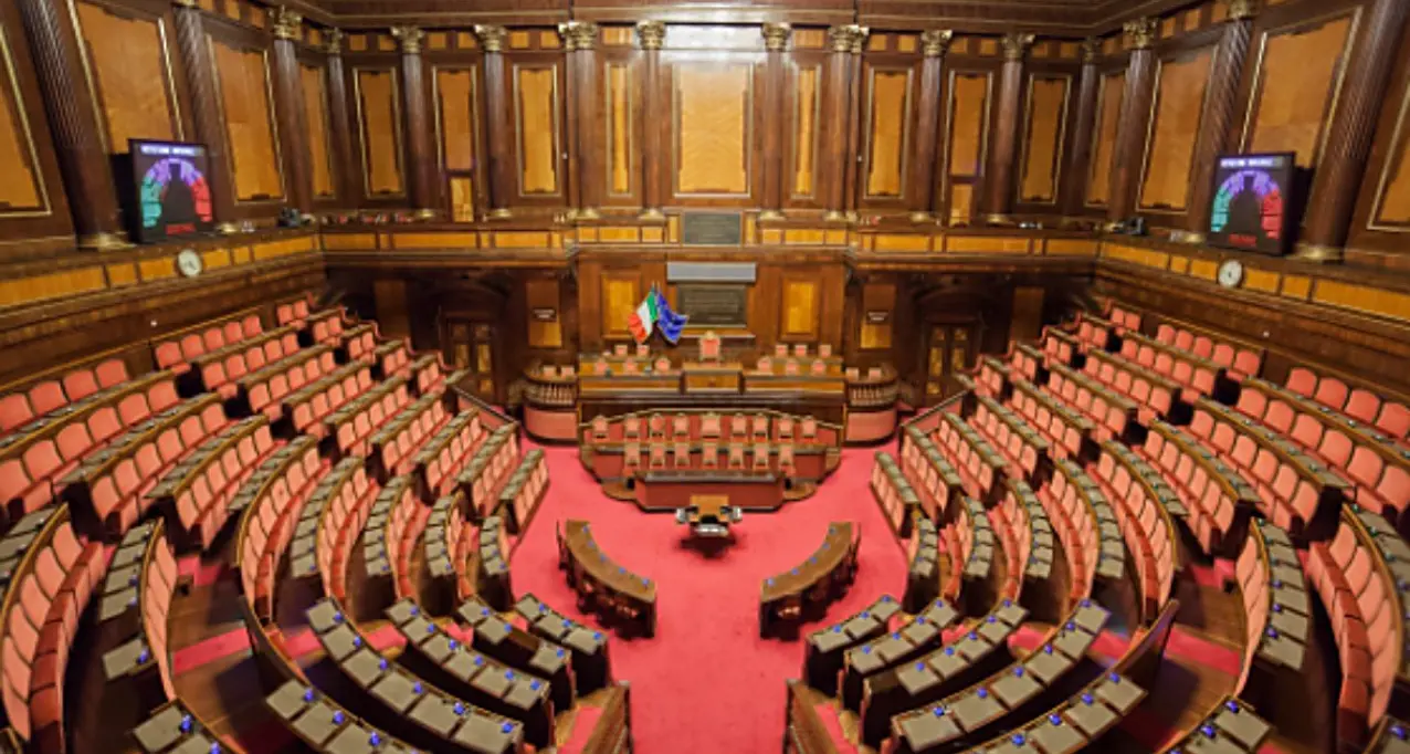 Ddl sul consenso bloccato in Senato: frenata politica nel giorno contro la violenza sulle donne\n