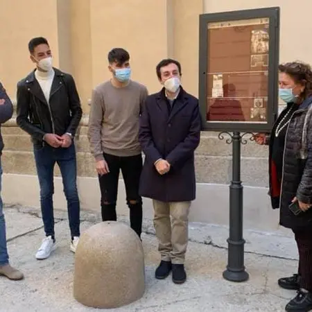 La storia di Tropea sui pannelli multilingue per i visitatori