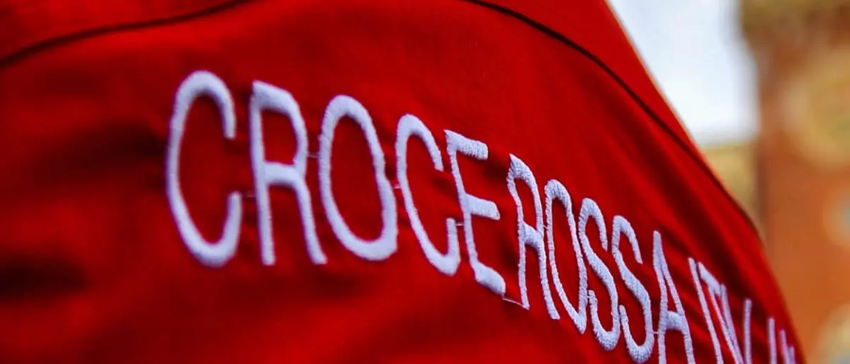 Pizzo, lo sconforto dei volontari della Croce rossa: «Sempre in prima linea ma l’Asp non ci dà una sede»