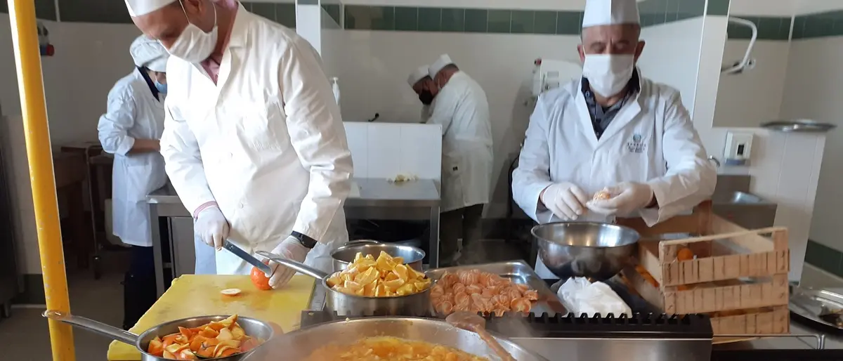 Programma Charis, all’Istituto Gagliardi riaprono i laboratori… della solidarietà