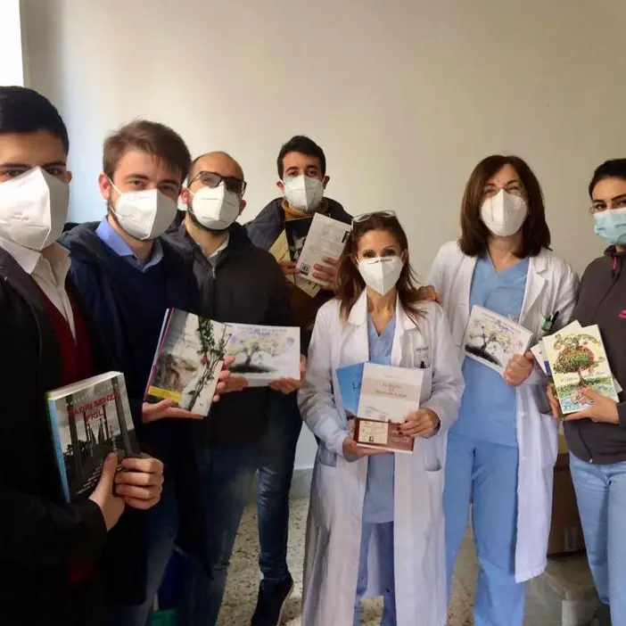 Biblioteche per i degenti Covid negli ospedali: si parte da Vibo