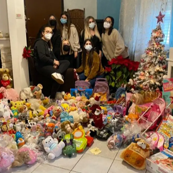 Paravati, oltre 200 giocattoli raccolti e consegnati ai bimbi per Natale