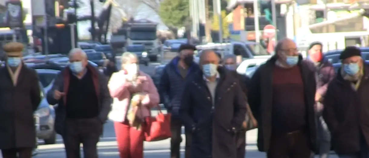 Il vaccino anti-Covid e i vibonesi, tra attese e timori c’è anche chi dice: «Aspetto quello italiano»