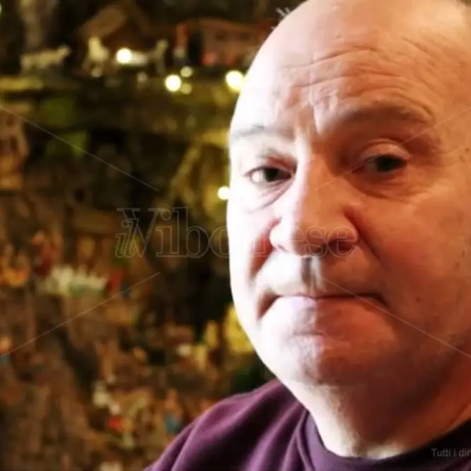 Il cacciatore di campioni ed il suo presepe: «Tutto cambia, ma il Natale è per sempre» - Video