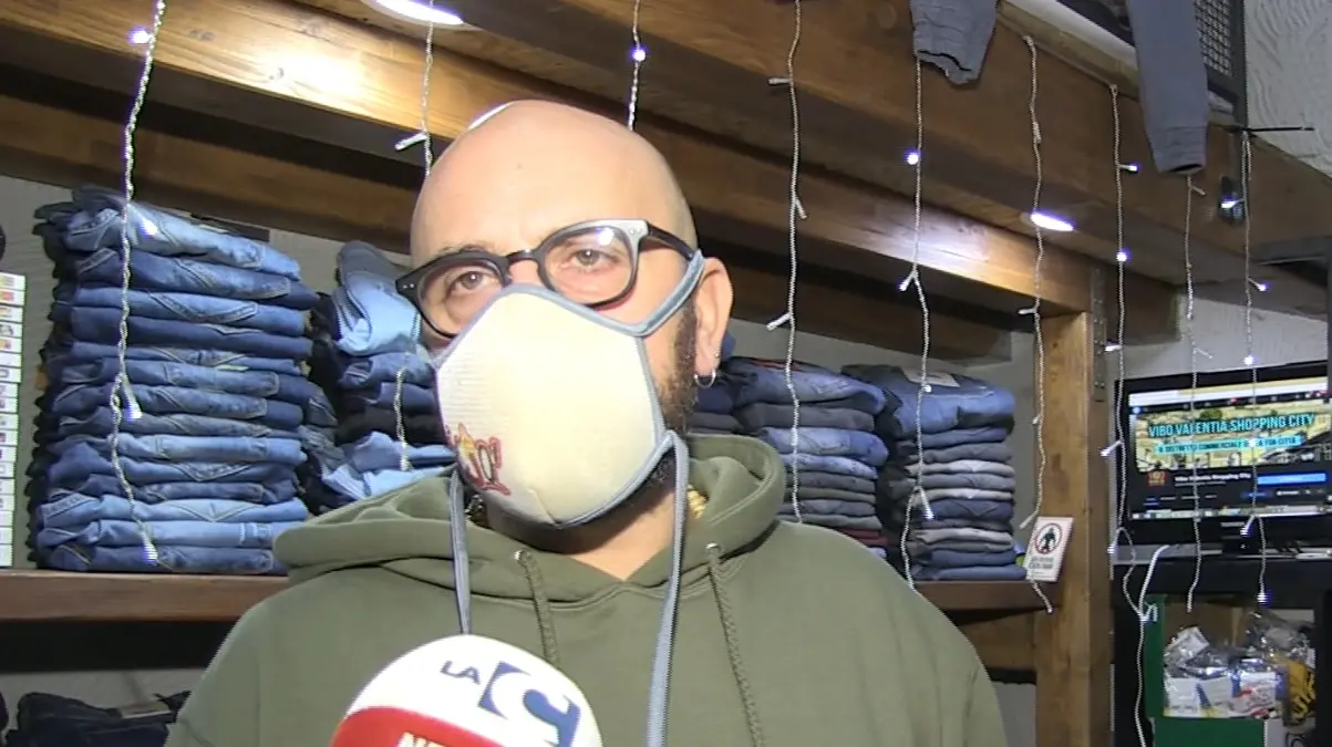 “Vibo Valentia shopping city”, il centro storico si mette in vetrina sul web - Video