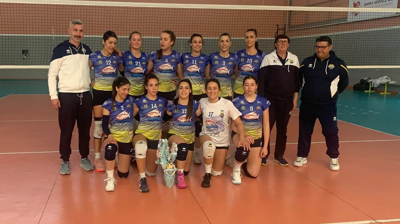 Volley Lory Pizzo, che duello contro Todosport Vibo. Il presidente Sarlo: «Un finale da vivere al massimo»