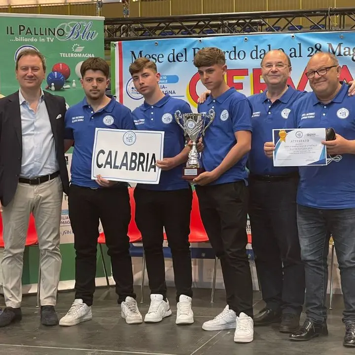 Gli studenti del Nautico di Pizzo battono la Lombardia e diventano campioni nazionali di biliardo nel torneo scolastico