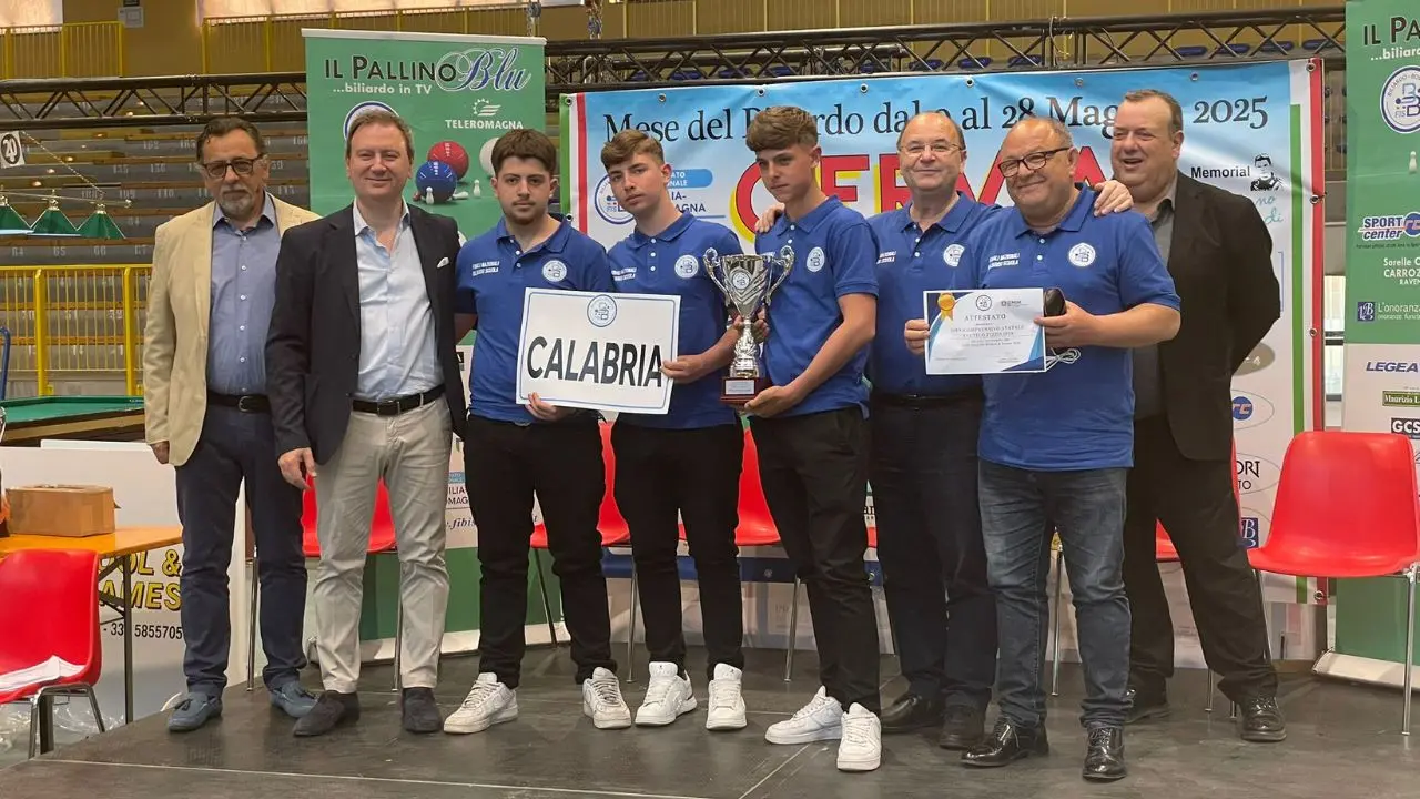 Gli studenti del Nautico di Pizzo battono la Lombardia e diventano campioni nazionali di biliardo nel torneo scolastico