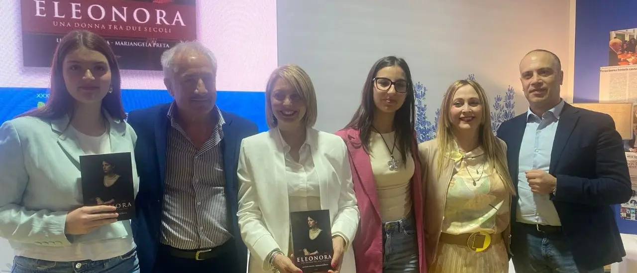 Eleonora, una donna tra due secoli: al Salone di Torino il libro scritto a quattro mani da Mariangela Preta e da Luciano Prestia