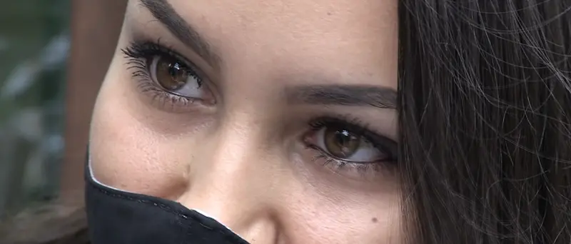 All’ospedale di Vibo Babbo Natale si chiama Ilenia: 23enne acquista doni per i pazienti Covid