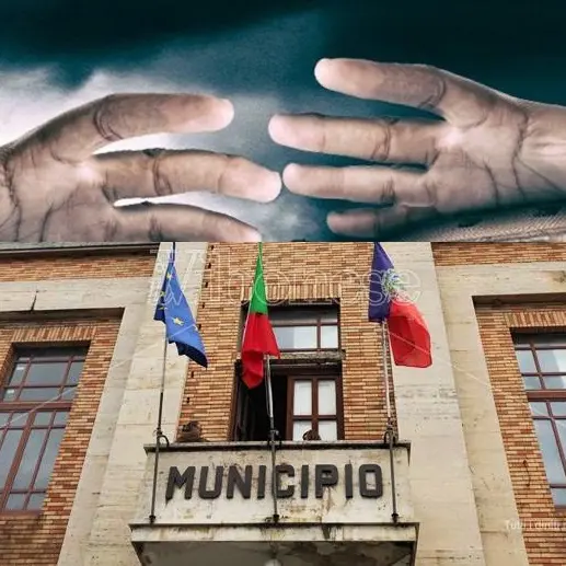 «Vibo è nel degrado e il Comune stanzia 108.500 euro di bonus per i dirigenti»