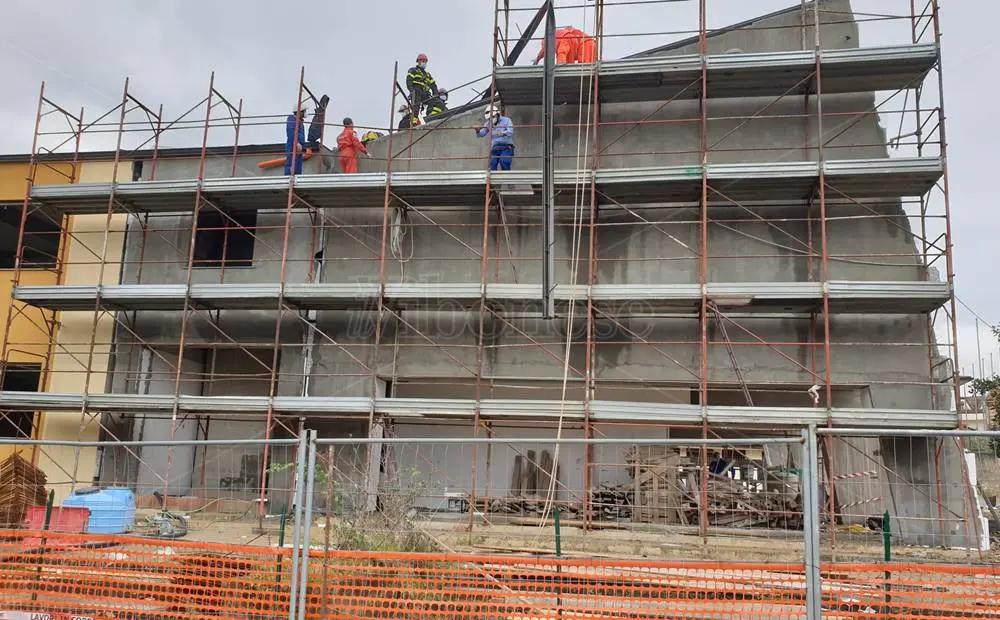 Operai morti folgorati a Filogaso, la Procura di Vibo chiede quattro rinvii a giudizio