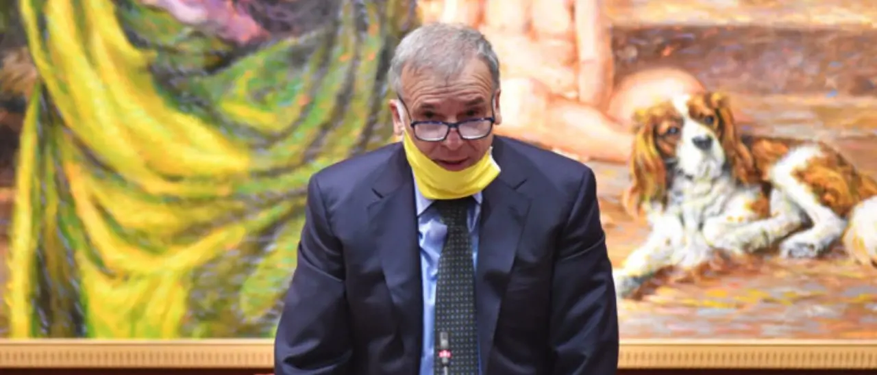 Dimissioni Mangialavori, Tallini la butta in politica: «La sanità vibonese vittima di una guerra in Forza Italia?»