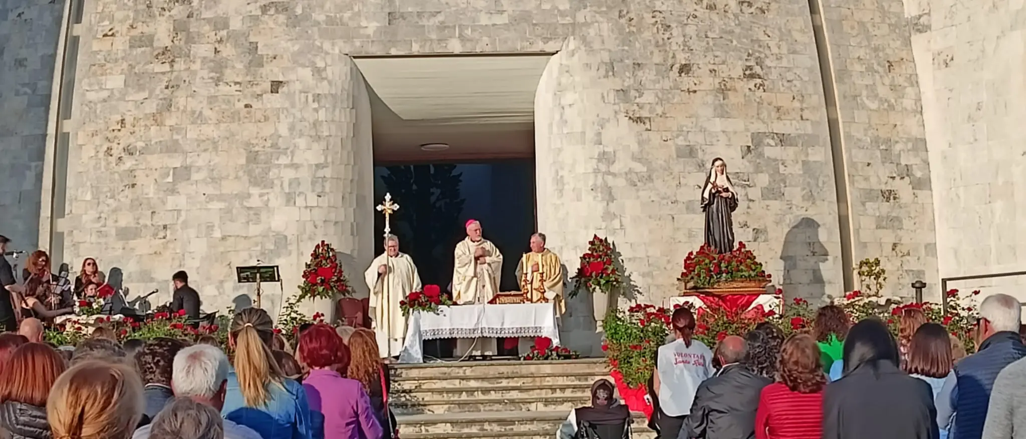 Vena di Jonadi in festa per Santa Rita, nella parrocchia Gesù Salvatore grande partecipazione al triduo in suo onore