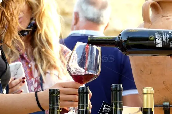 Fiumefreddo Bruzio, tre giorni nel segno del vino e della buona musica