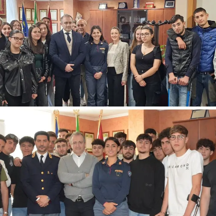 Studenti vibonesi in visita negli uffici della Questura per approfondire i temi di educazione civica e legalità