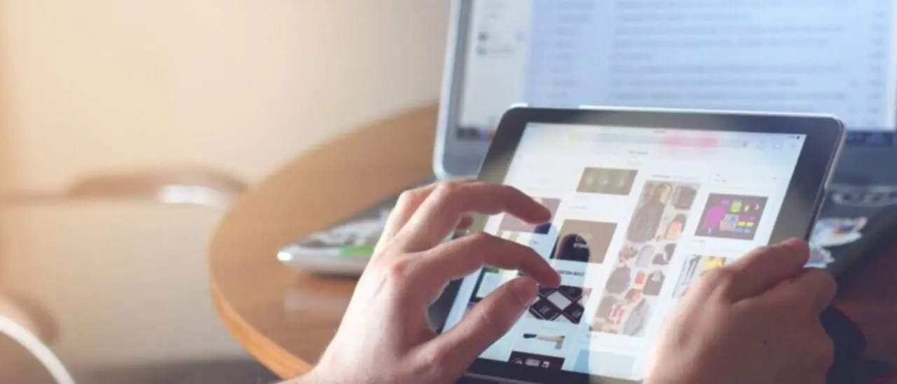 Premio Vibo Smart, a Palazzo Gagliardi la cerimonia di premiazione degli studenti: mille euro al progetto più creativo