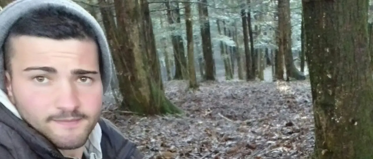 Omicidio di Michele Vallelunga: il giovane di Serra ucciso da due killer a bordo di una jeep. Sabato si doveva sposare, ferito il cognato