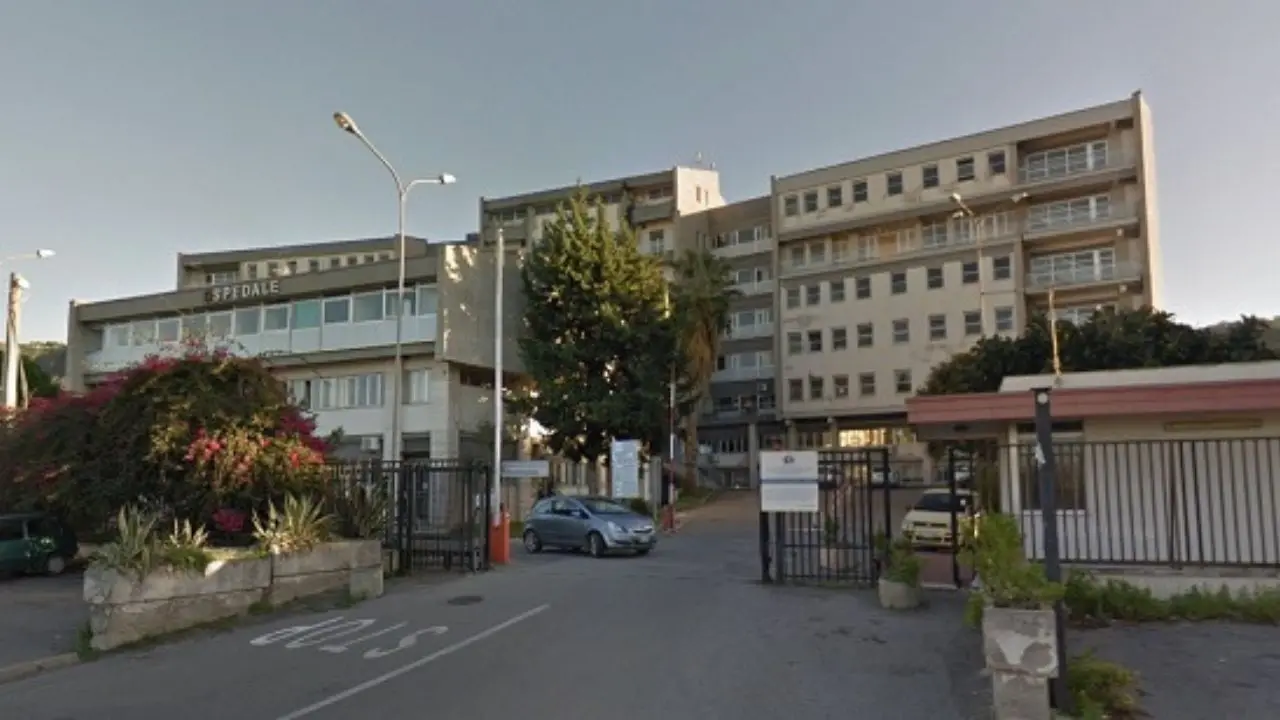 Tropea, ospedale \"sconnesso\": da giorni senza internet per un guasto alla fibra ottica e laboratorio d'analisi in tilt