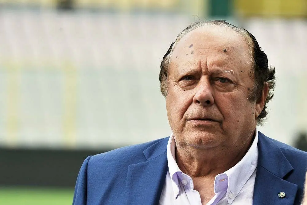 Vibonese calcio, Pippo Caffo vende: quote azionarie di maggioranza cedute a Fernando Cammarata