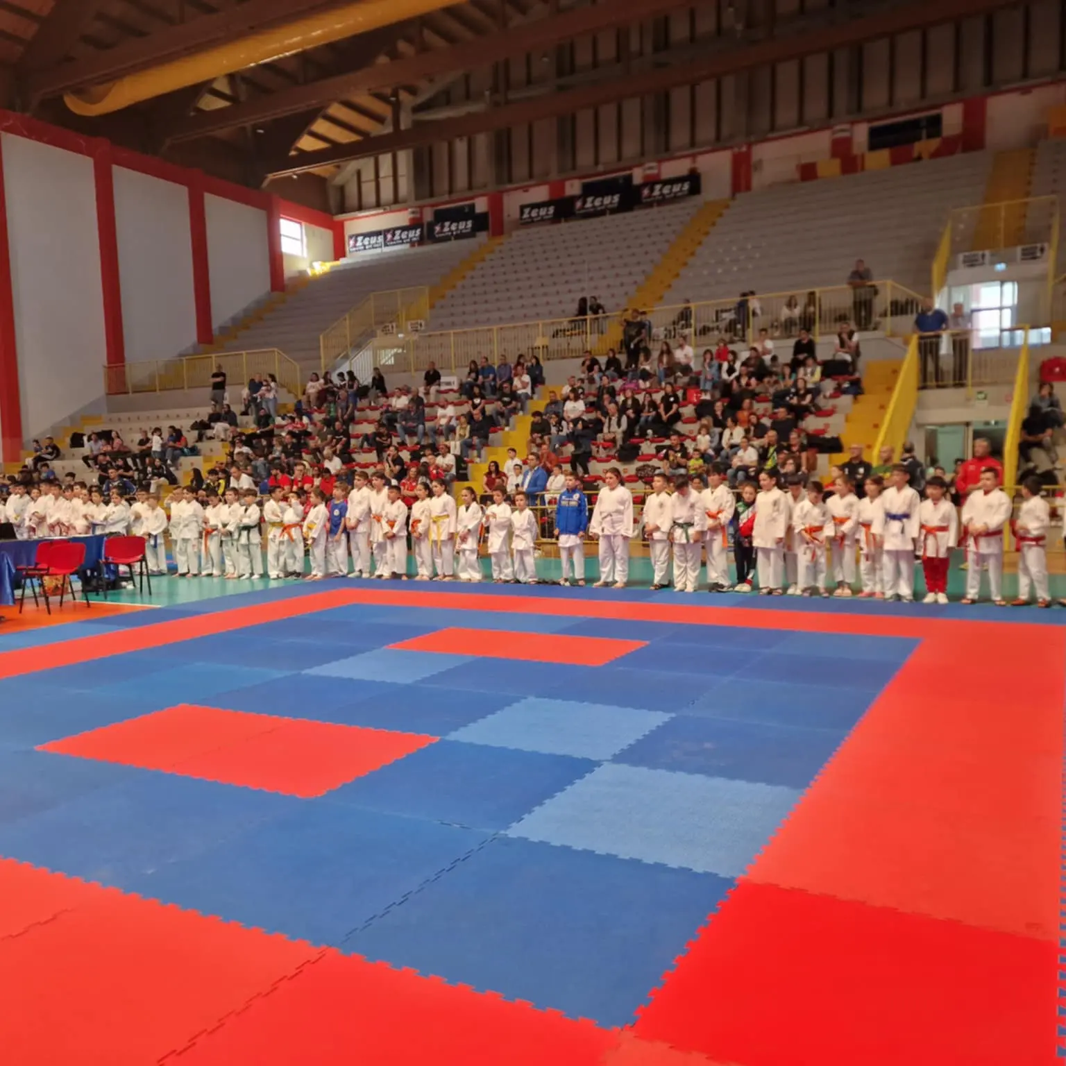 Karate, al PalaMaiata di Vibo il secondo memorial in ricordo del maestro Mimmo Maurino con oltre 300 atleti
