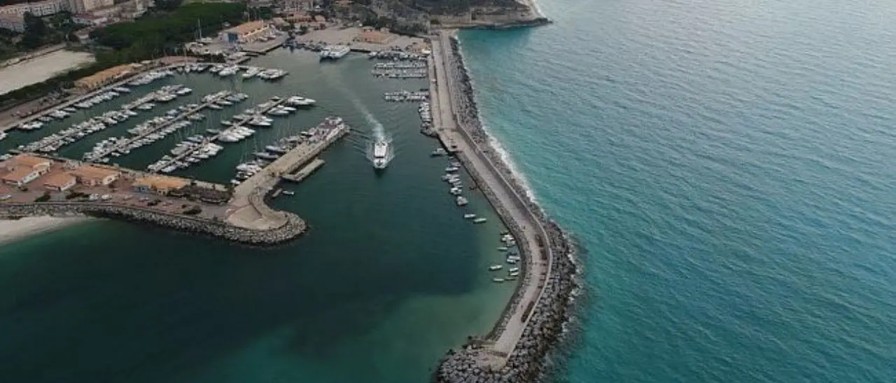 Fronte del porto, Tropea nel report di Libera \"Diario di bordo\" sul controllo degli scali calabresi da parte dei clan di 'ndrangheta