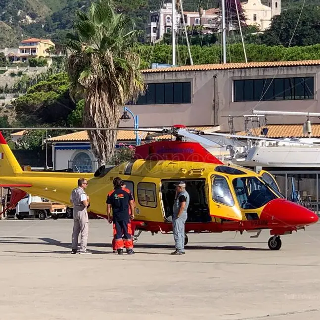 Cessaniti, travolto da un trattore mentre tenta di sistemarlo