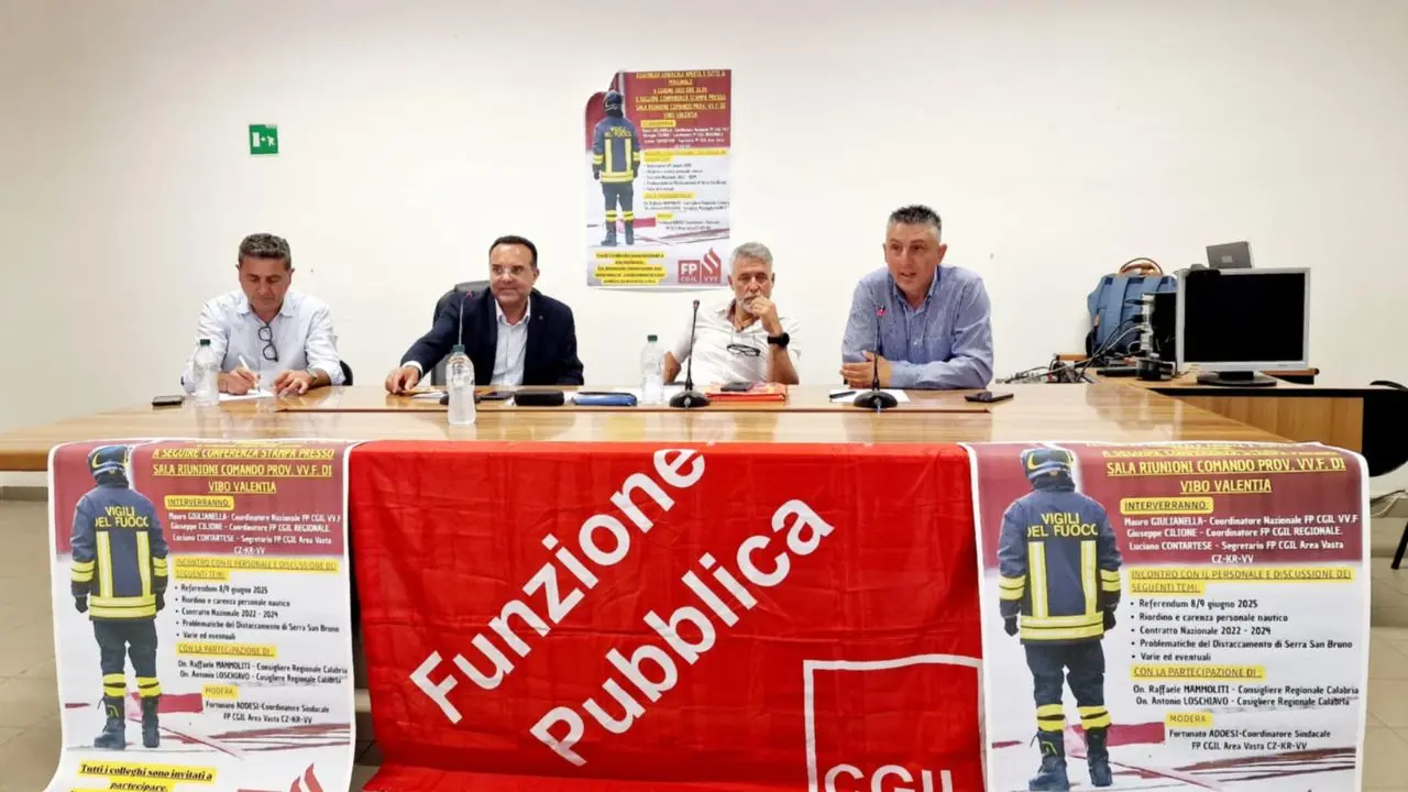 Vigili del fuoco di Vibo alle prese con carenze di organico e turni sfiancanti: l'assemblea sindacale al Comando provinciale