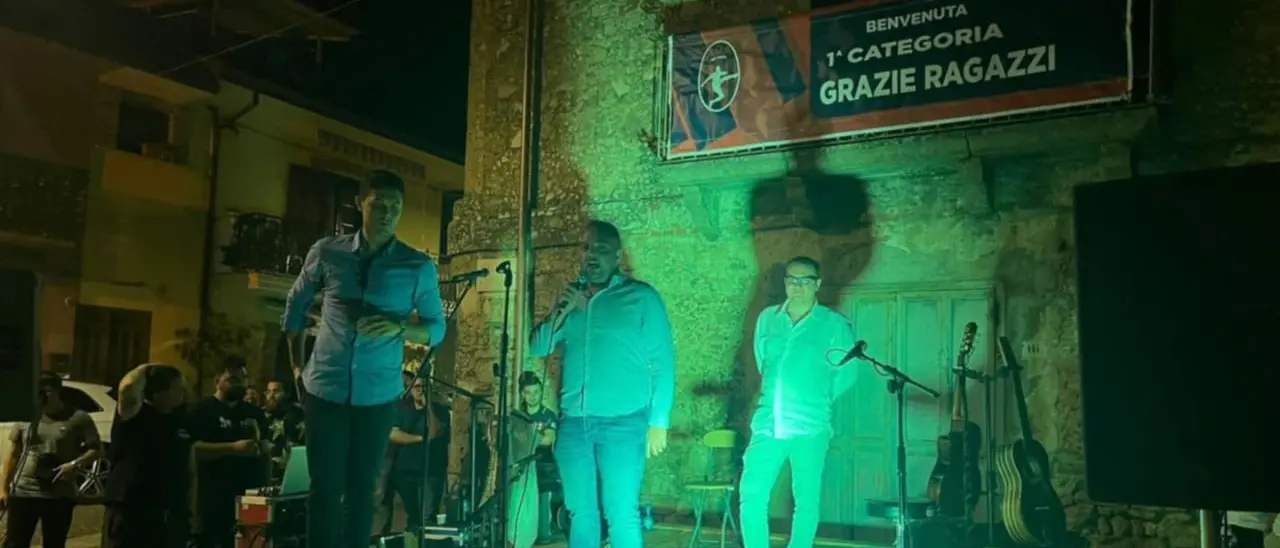 Dasà festeggia il Nuova Ada promosso in Prima Categoria. Passaggio di testimone tra il presidente uscente e il nuovo