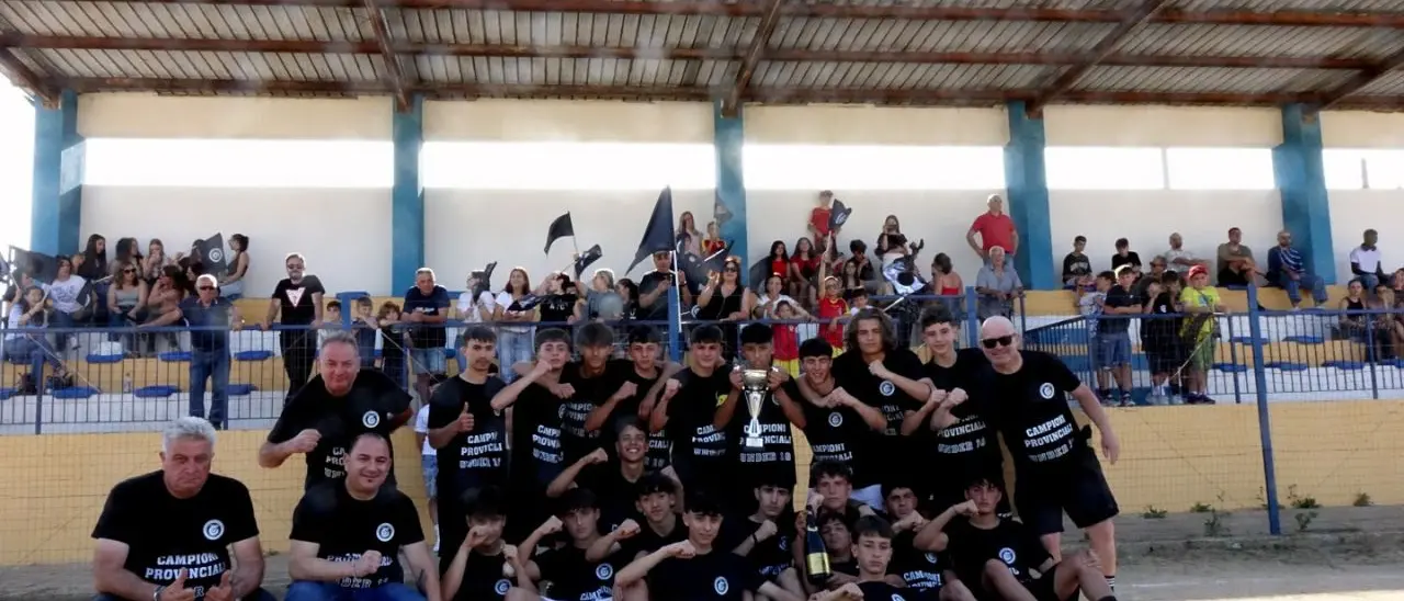 Settore giovanile, l'Asd Francavilla Angitola Campione provinciale Under 16. Mister Pungitore: «Emozioni indescrivibili»