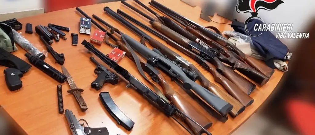 “Diacono”, dal bossolo ritrovato a terra ai diplomi comprati: ecco com’è nata l’inchiesta - Video