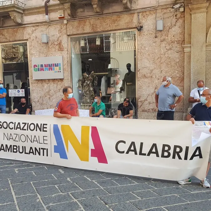 Stop a fiere e sagre, ambulanti sul piede di guerra: «Fateci lavorare»