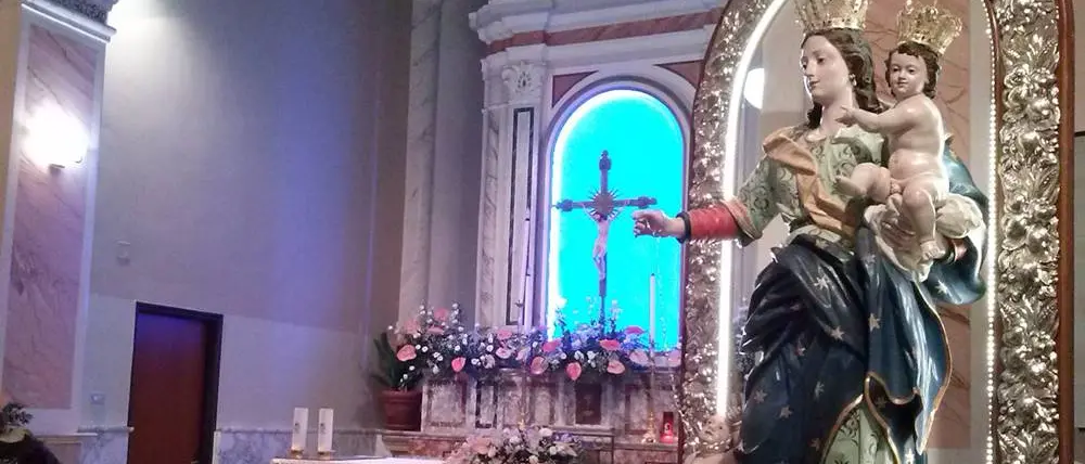 Mileto, ritorna il suggestivo “rito” del Giro della Catena