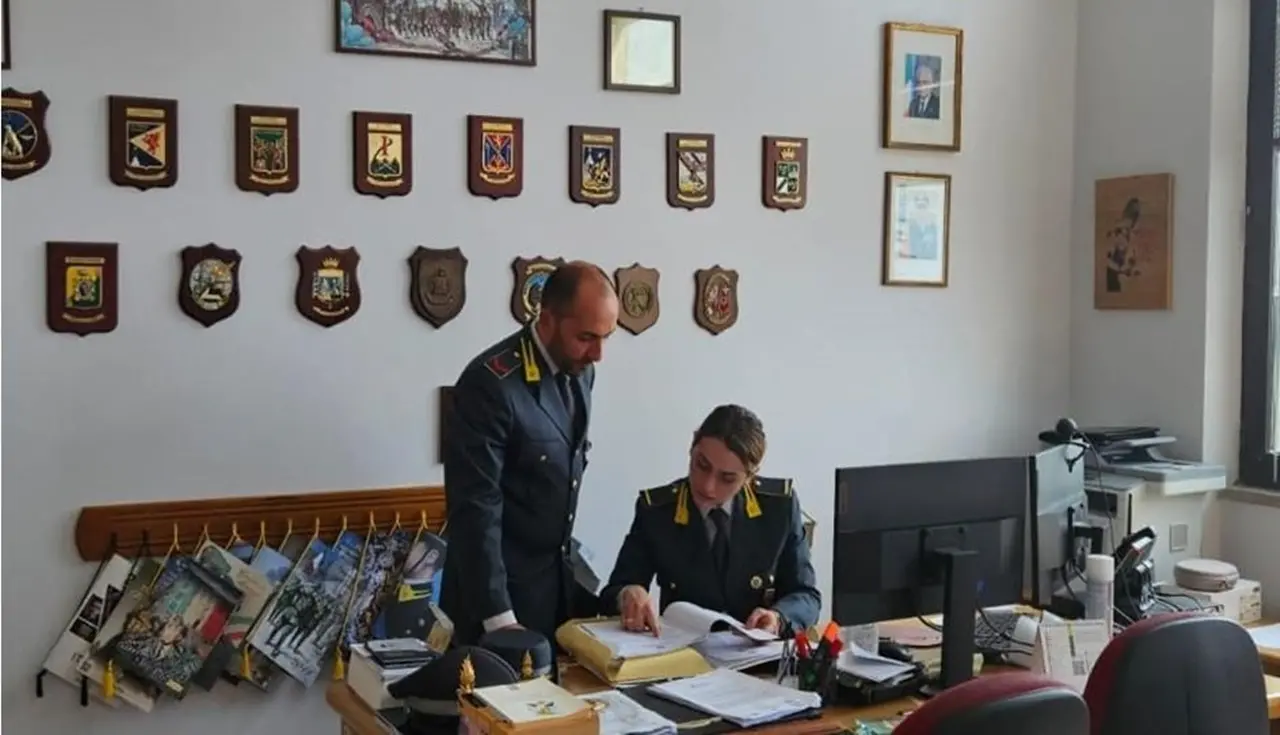 Vibo, la Finanza sanziona un Compro oro: accertate 320 violazioni in un solo anno