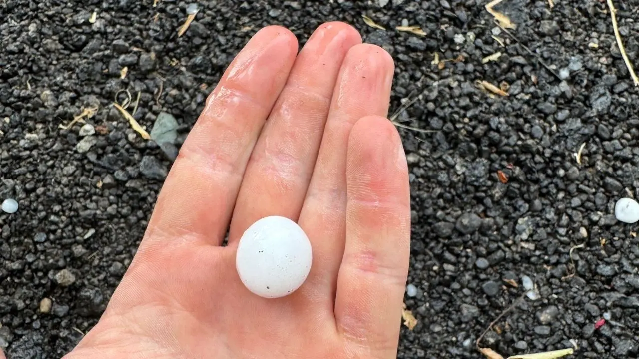 Meteo Vibonese, l’aria fredda in quota disturba l’estate: giorni di instabilità, temporali e qualche grandinata