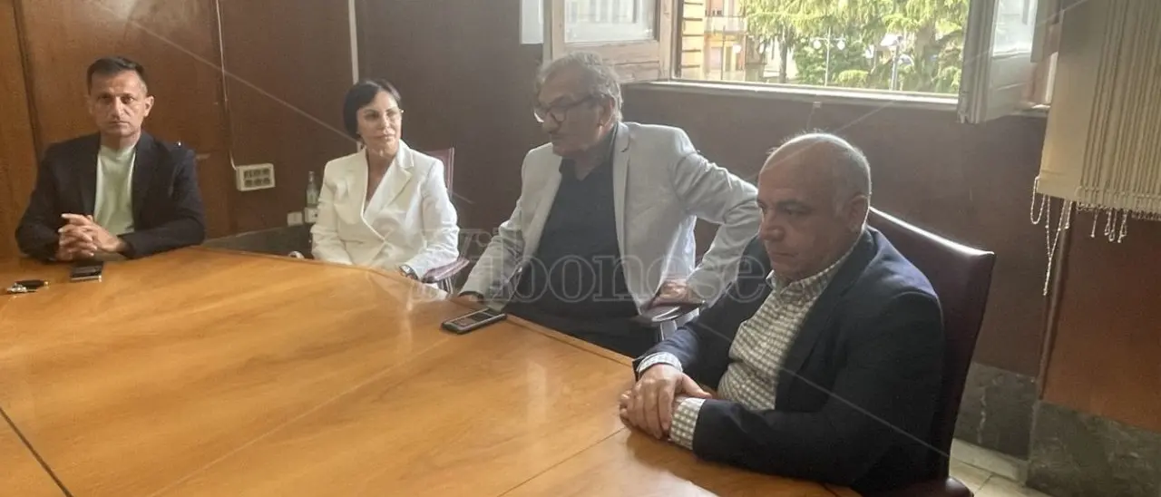 A Vibo Valentia la mostra Art Exchange: un dialogo artistico tra Calabria e Stati Uniti