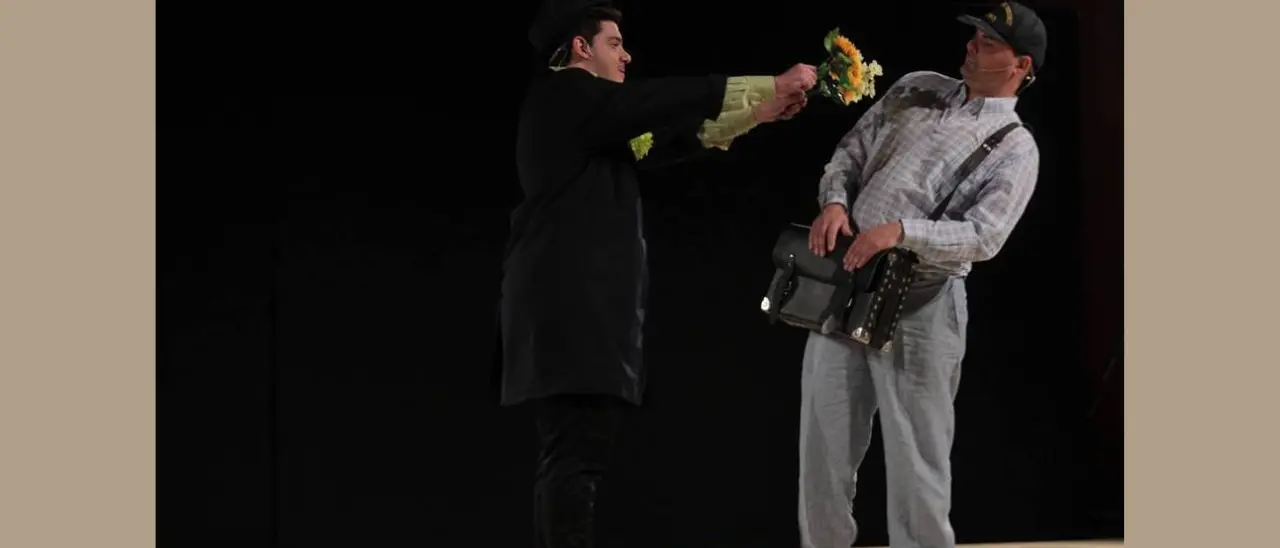 LaboArt chiude a Parghelia l'anno delle attività formative teatrali 2024-2025 con lo spettacolo itinerante \"Nella mia stanza l'Orsa Maggiore\"