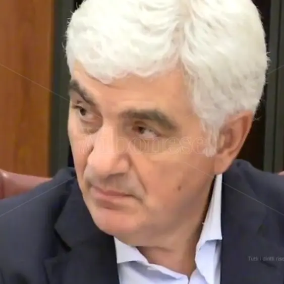 Demolizione Chiosco azzurro, il vicesindaco aggredito: «Centinaia di attestati di vicinanza, grazie»